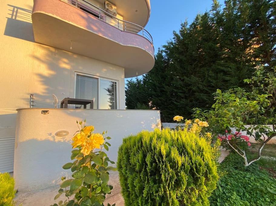 Guesthouse Xhimi Ksamil Exterior foto
